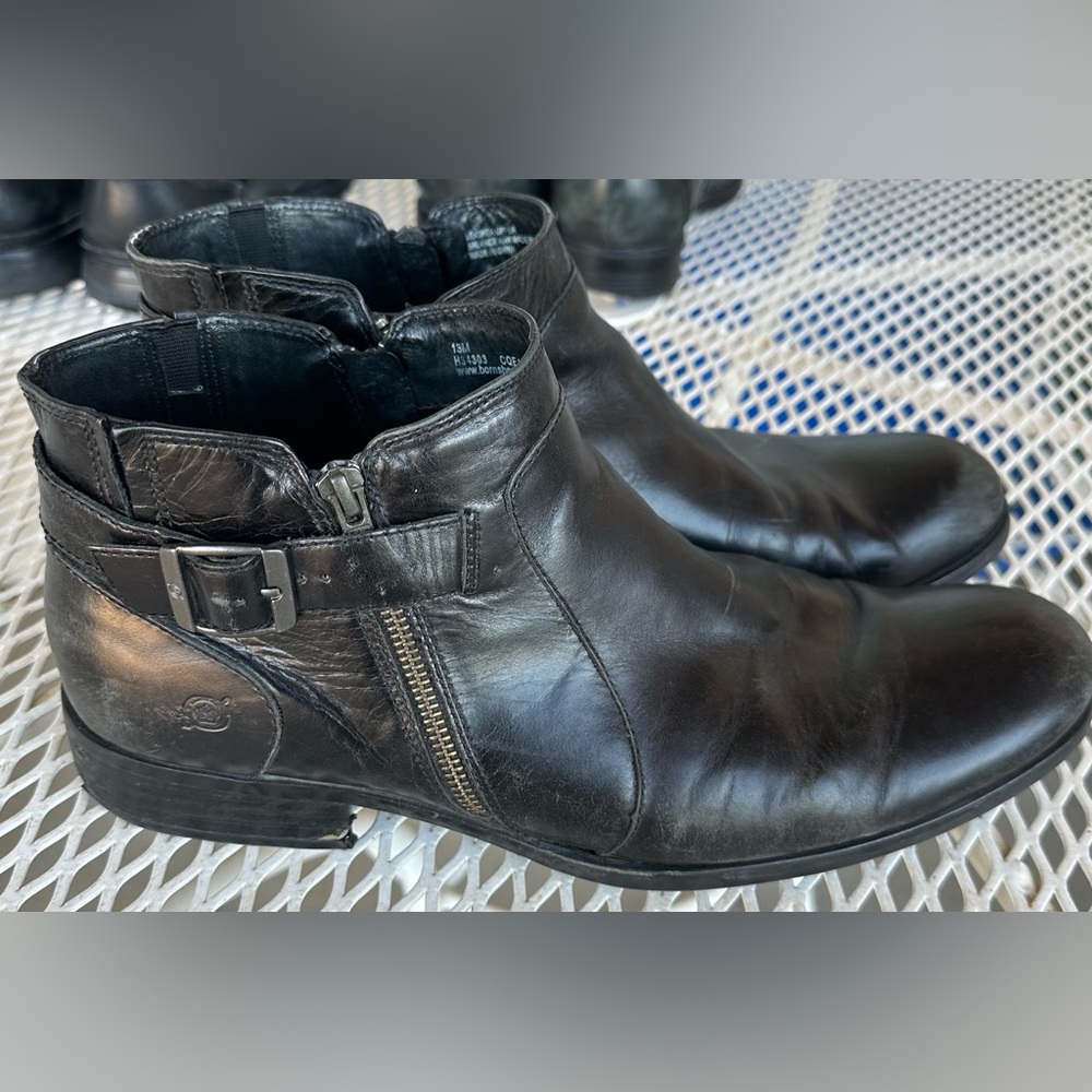 Born Men’s Black Leather Ankle Boots